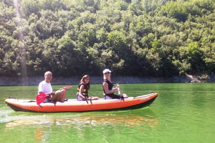 kayak tour on Uvac