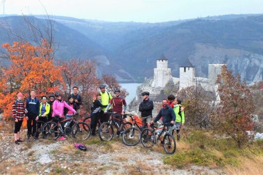 Golubački grad biciklizam Djerdap cycling