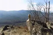 Jastrebac planinarenje Sokolov kamen