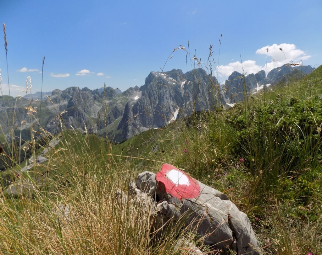 Accursed mountains