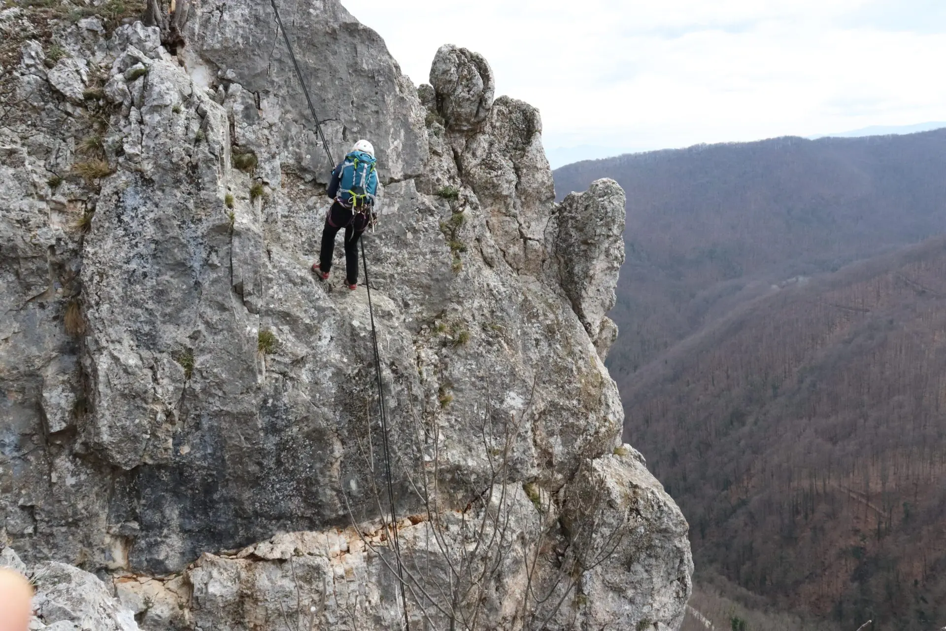 Spuštanje užetom na Jelici